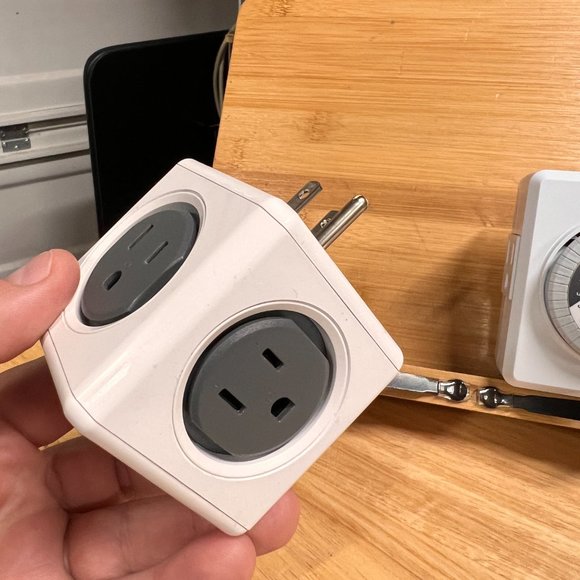 Lot of 2 Mechanical 24 Hour Indoor Plug-In Timer, PowerCube Remote 4 Outlets‎ - Picture 3 of 10